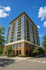 125 E 13th Street 909, Chicago, IL 60605