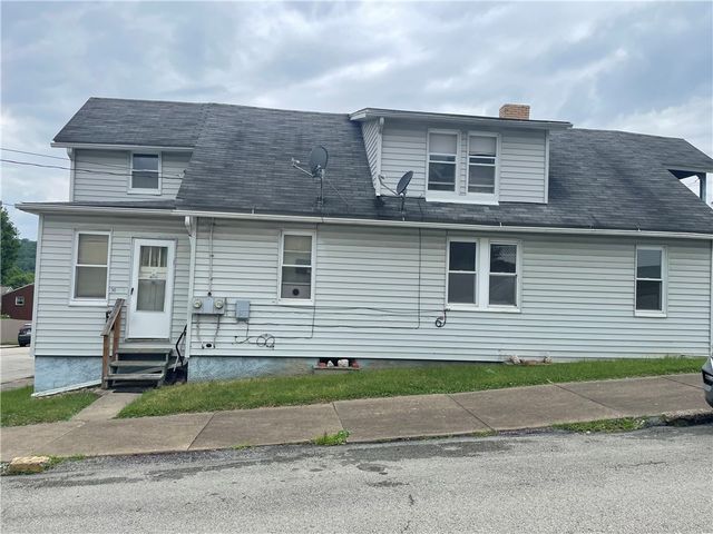 36 Lincoln Ave 1, North Irwin, PA 15642