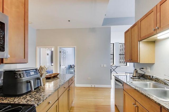 8 W Monroe Street 704, Chicago, IL 60603