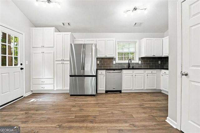 112 Headland Court, Rockmart, GA 30153