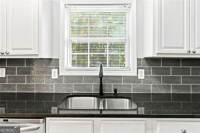 112 Headland Court, Rockmart, GA 30153