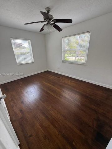 2471 Dewey Street, Hollywood, FL 33020