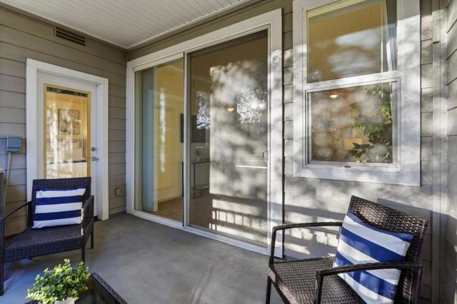 1982 W Bayshore Road 214, East Palo Alto, CA 94303