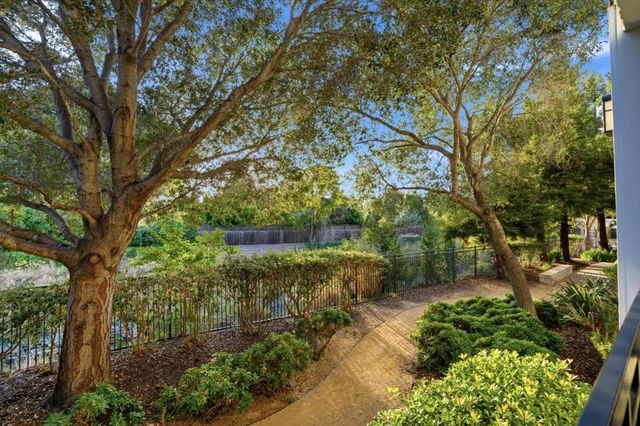 1982 W Bayshore Road 214, East Palo Alto, CA 94303