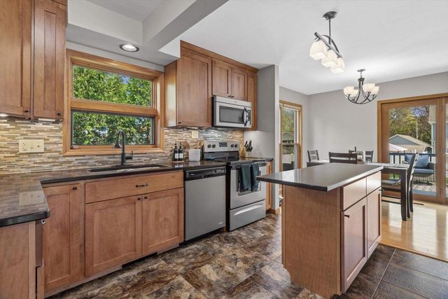 121 Merton Avenue, Lodi, WI 53555