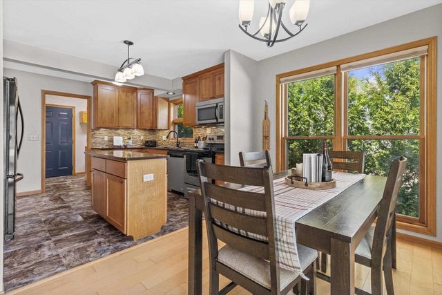 121 Merton Avenue, Lodi, WI 53555