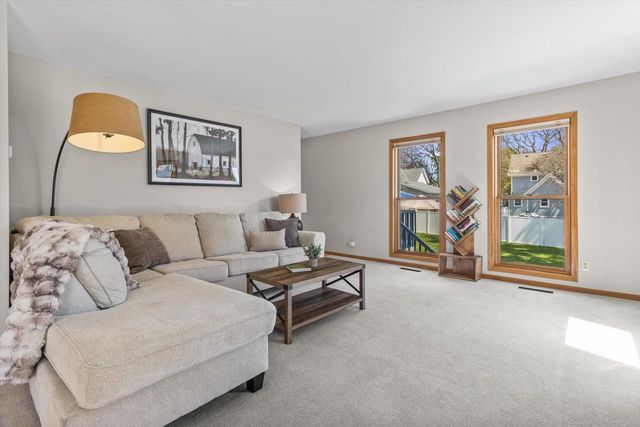 121 Merton Avenue, Lodi, WI 53555