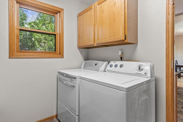 121 Merton Avenue, Lodi, WI 53555