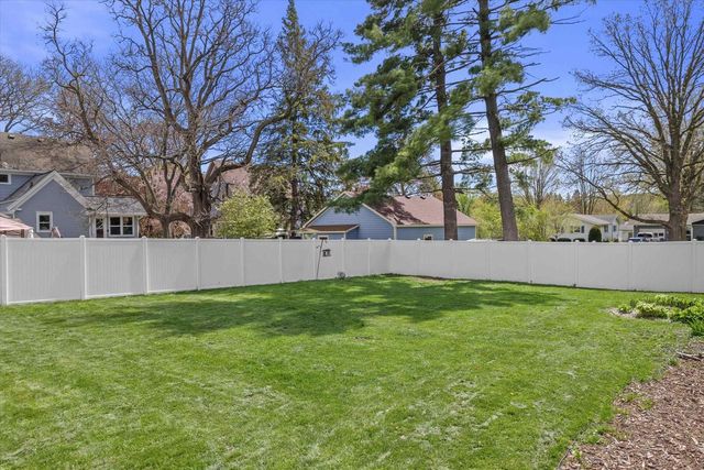 121 Merton Avenue, Lodi, WI 53555