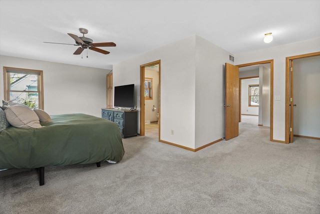 121 Merton Avenue, Lodi, WI 53555
