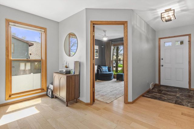 121 Merton Avenue, Lodi, WI 53555