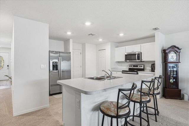 542 Mimosa St SW, Palm Bay, FL 32908