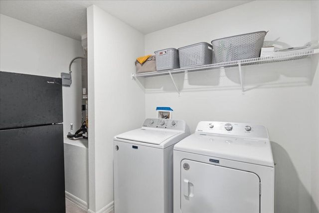 542 Mimosa St SW, Palm Bay, FL 32908