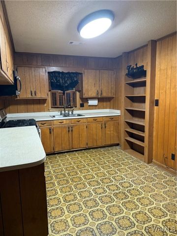 316 8th Street SW, Fayette, AL 35555