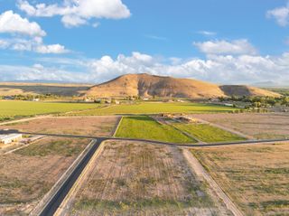 Shooting Star Lane, Los Lunas, NM 87031