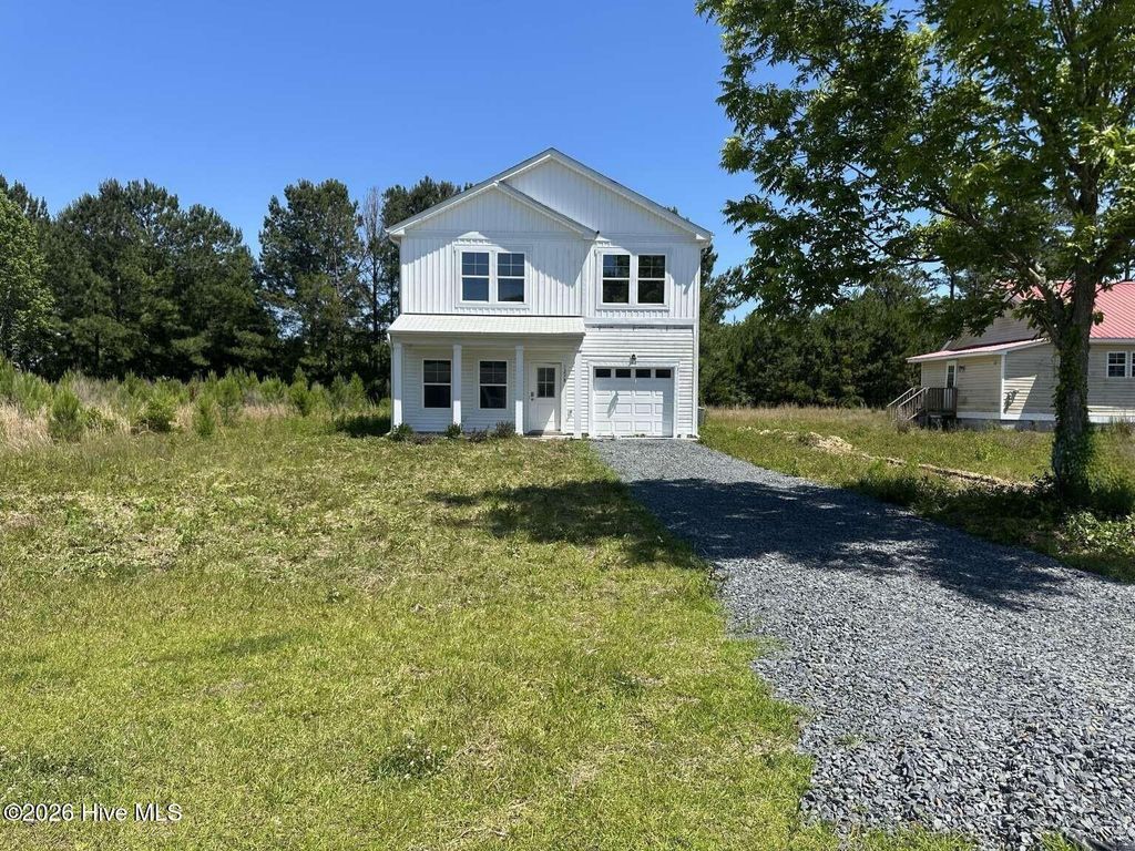 1278 Benjamin Street SE, Bolivia, NC 28422