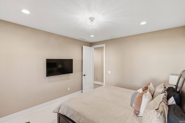 6119 Arvada Way, Fort Wayne, IN 46845