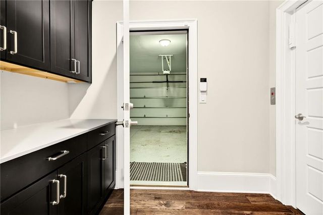 2280 Garrison NE Street, Atlanta, GA 30319