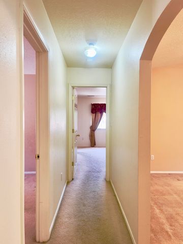 6419 Amberside Road NW, Albuquerque, NM 87120