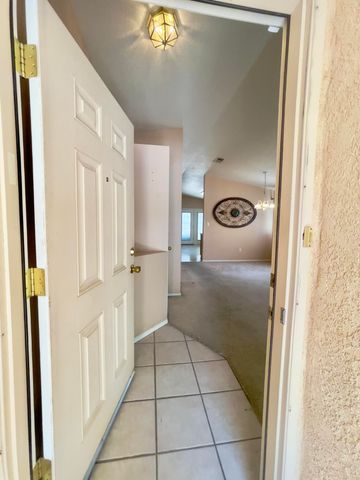 6419 Amberside Road NW, Albuquerque, NM 87120