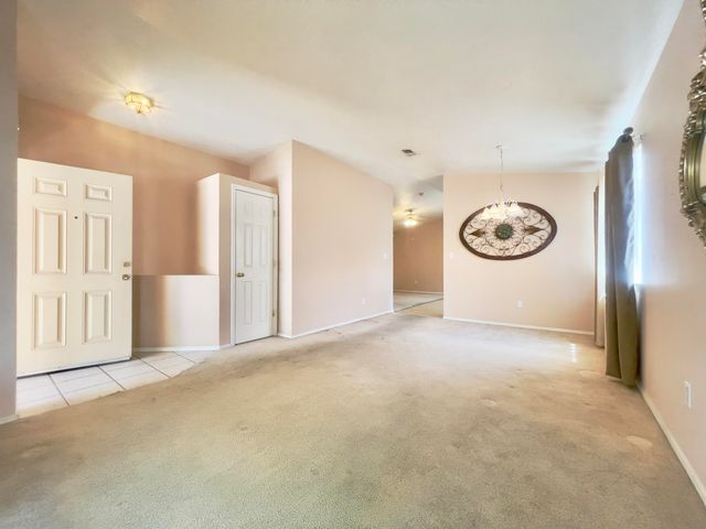 6419 Amberside Road NW, Albuquerque, NM 87120