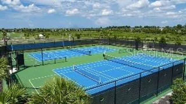 10612 ORBIT TERRACE, Sarasota, FL 34241