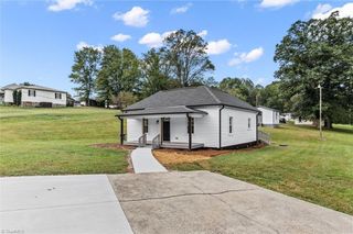 212 Bluemont Road, Mount Airy, NC 27030