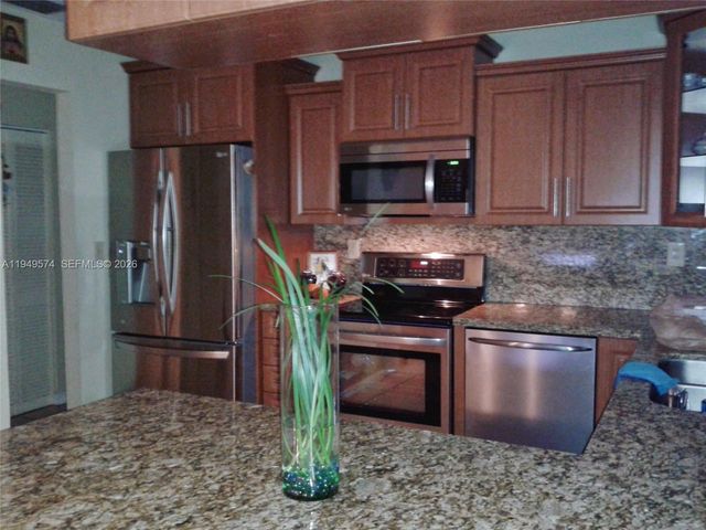 28500 SW 161st Ave, Homestead, FL 33033