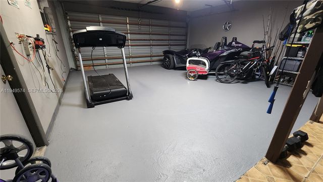 28500 SW 161st Ave, Homestead, FL 33033