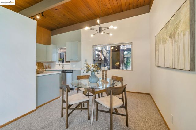 6335 Girvin Dr, Oakland, CA 94611