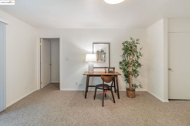 6335 Girvin Dr, Oakland, CA 94611
