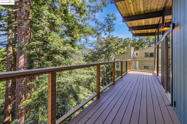 6335 Girvin Dr, Oakland, CA 94611