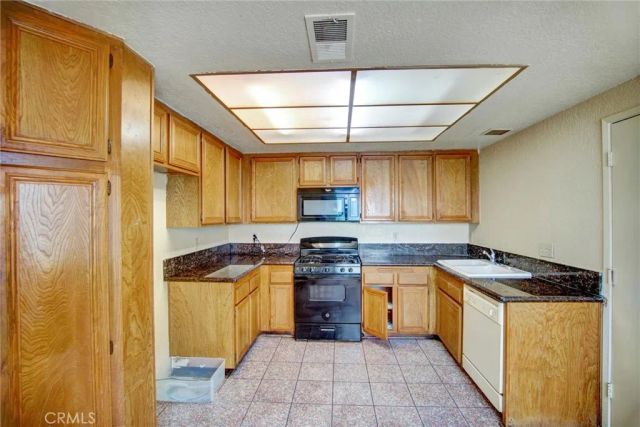 12168 Mount Vernon 47, Grand Terrace, CA 92313