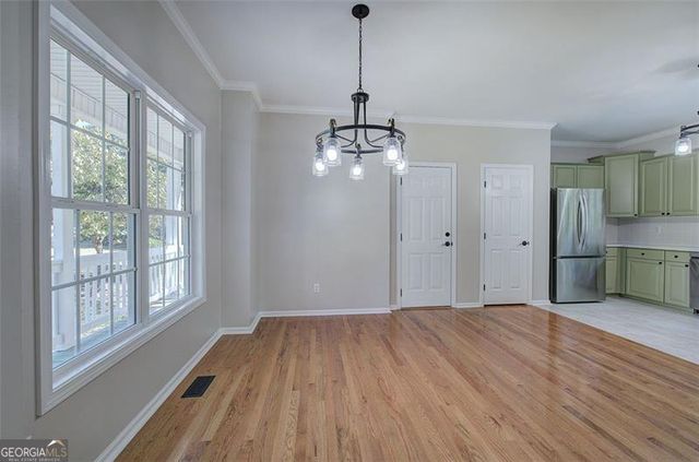 135 GREATWOOD Drive, White, GA 30184