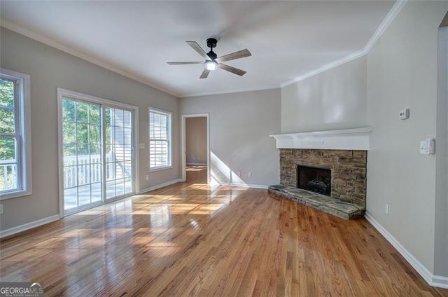 135 GREATWOOD Drive, White, GA 30184