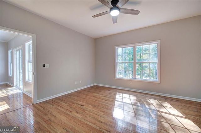 135 GREATWOOD Drive, White, GA 30184