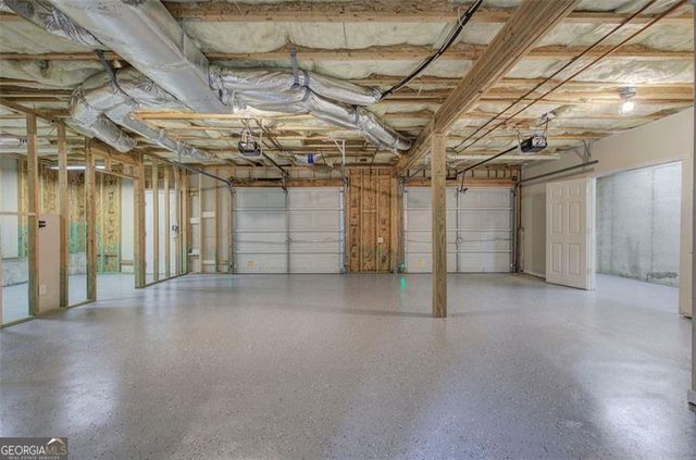 135 GREATWOOD Drive, White, GA 30184