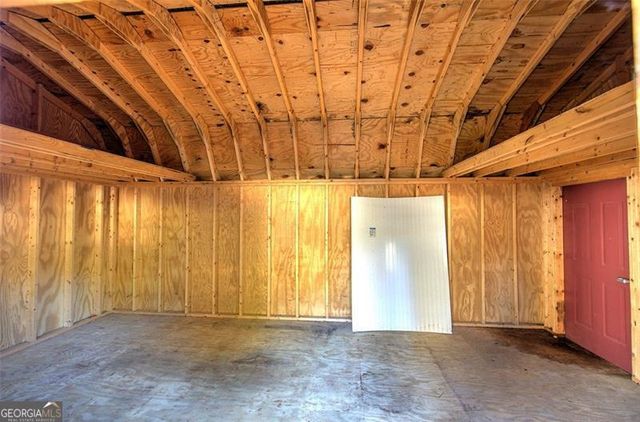 135 GREATWOOD Drive, White, GA 30184