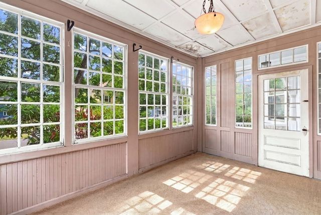 25 Avon St, Wakefield, MA 01880