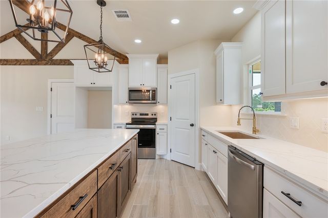 4379 Collton Lane, Franklin, TX 77856