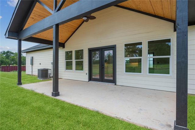4379 Collton Lane, Franklin, TX 77856