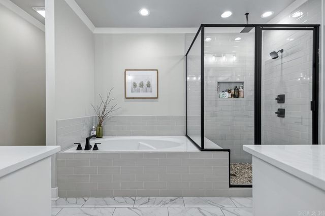 5011 Castaway Bay Drive, Benton, AR 72019