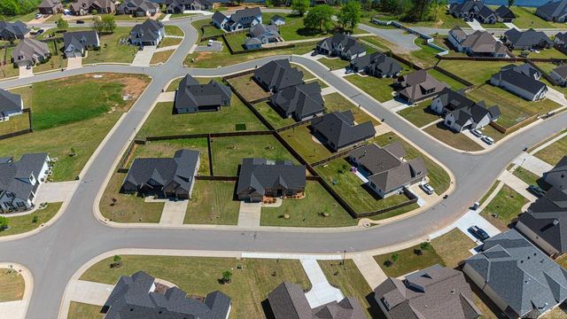 5011 Castaway Bay Drive, Benton, AR 72019