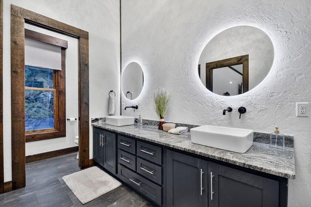 101 Bennett Springs Court, Mineral Bluff, GA 30559