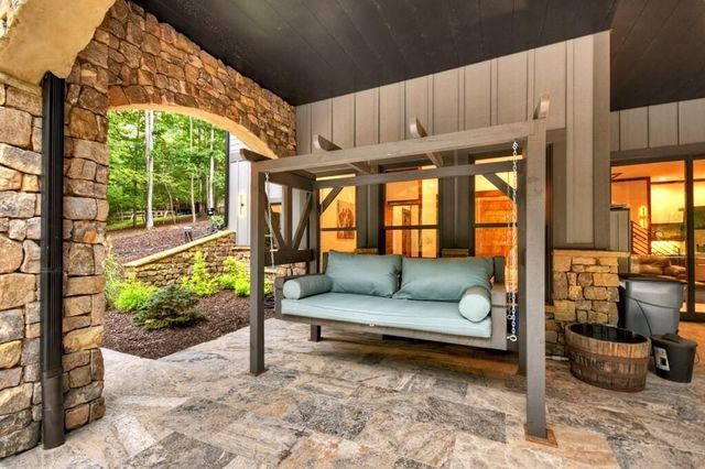 101 Bennett Springs Court, Mineral Bluff, GA 30559