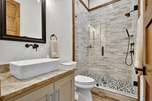 101 Bennett Springs Court, Mineral Bluff, GA 30559