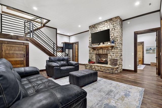 101 Bennett Springs Court, Mineral Bluff, GA 30559