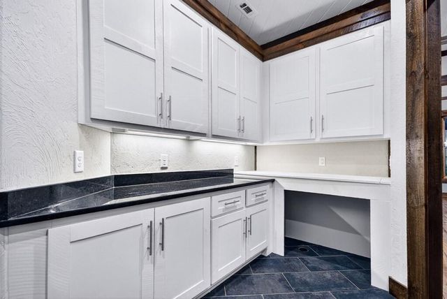 101 Bennett Springs Court, Mineral Bluff, GA 30559