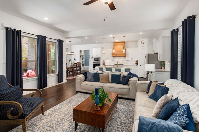 4881 Miles Way, Fairview, TX 75069