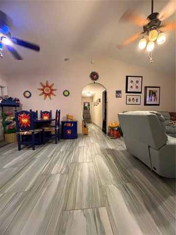 2727 NE 4TH PLACE, Cape Coral, FL 33909